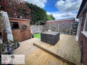 Private Garden- click for photo gallery